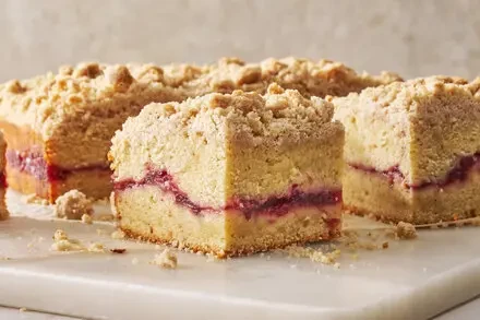 Cranberry Eggnog Coffee Cake