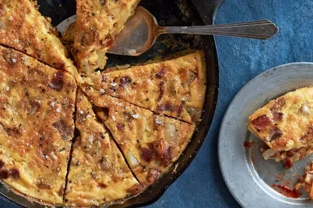 Bacon, Egg and Cheese Breakfast Casserole